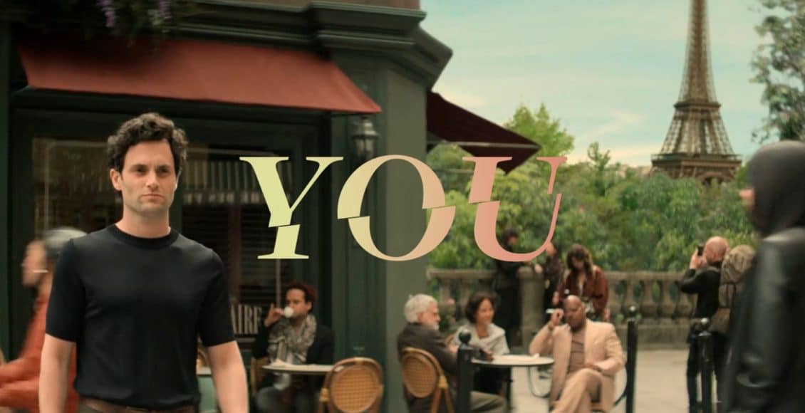 Penn Badgley como Joe em Paris no final da 3ª temporada de You na Netflix